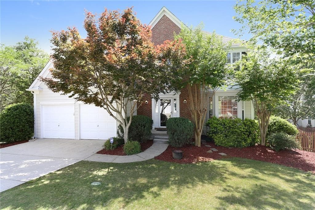 2404 Greyhurst Way, Smyrna, GA 30082 — most recent listing photo