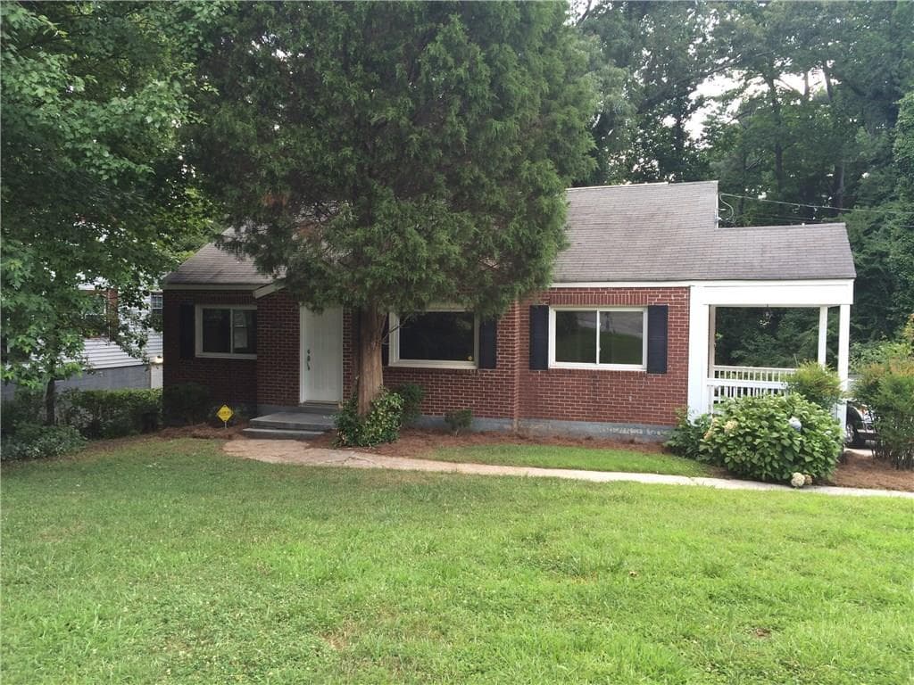 3 bedroom, 1,356 sq ft single family residence sold at 1507 Willowbrook Drive, Atlanta, GA 30311