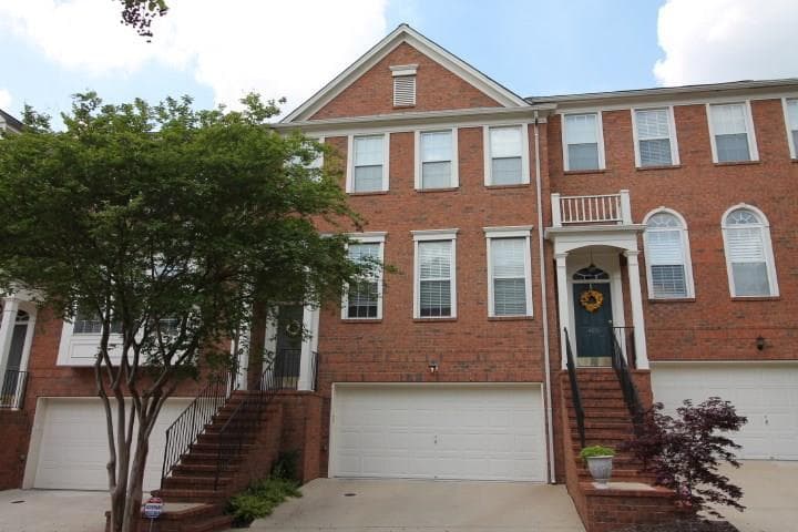 4 bedroom, 2,208 sq ft townhouse sold at 4852 Payson Terrace 2, Atlanta, GA 30339