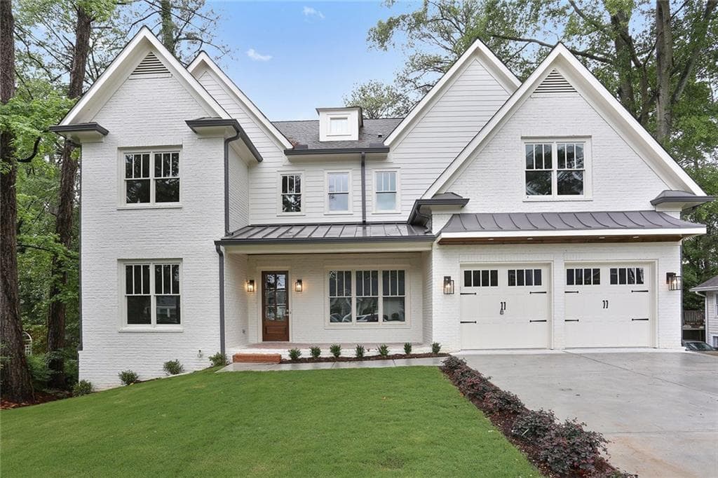 5 bedroom single family residence sold at 2298 Briarwood Hills Drive, Brookhaven, GA 30319
