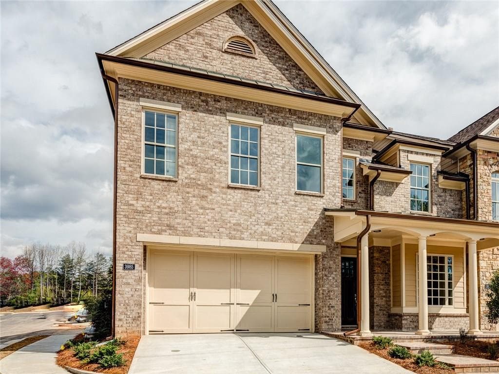 3 bedroom, 3,287 sq ft townhouse sold at 3985 DUKE RESERVE Circle, Peachtree Corners, GA 30092