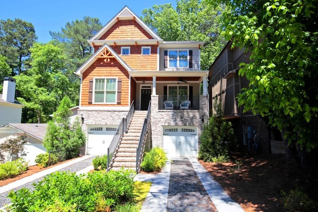 1070 Mendell Circle, Brookhaven, GA 30319 — most recent listing photo