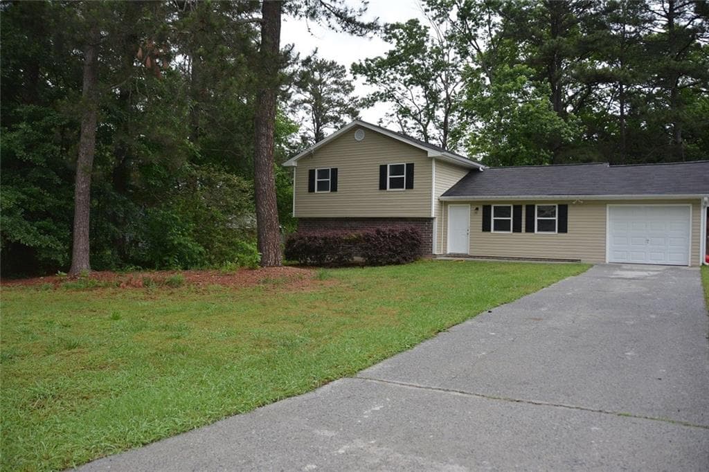 1088 WAYNE Drive, Snellville, GA 30078 — most recent listing photo