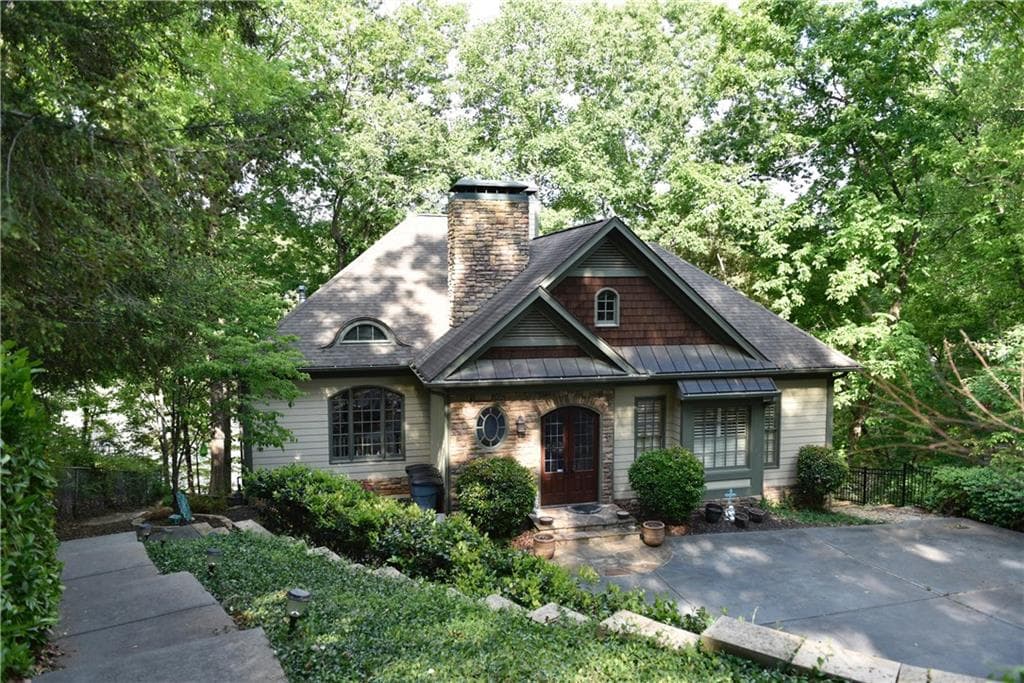 3399 Shoreland Drive, Buford, GA 30518 — most recent listing photo