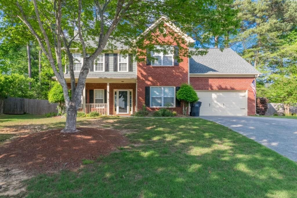 4 bedroom, 2,276 sq ft single family residence sold at 1822 Great Water Lane, Lawrenceville, GA 30043