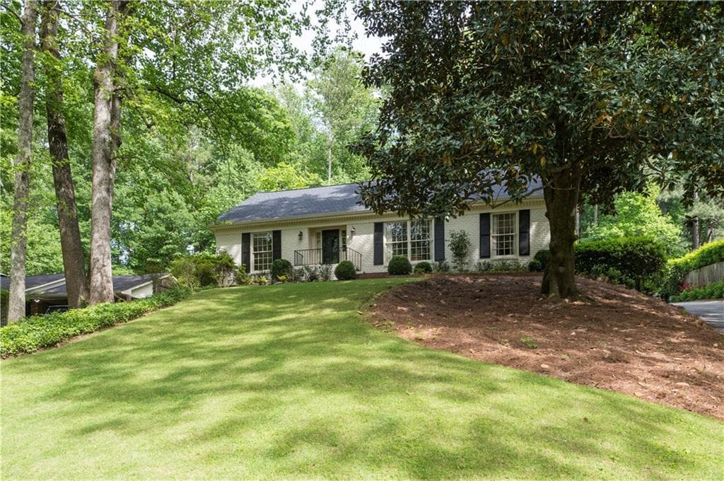 5 bedroom, 3,324 sq ft single family residence sold at 3077 Marne Drive, Atlanta, GA 30305