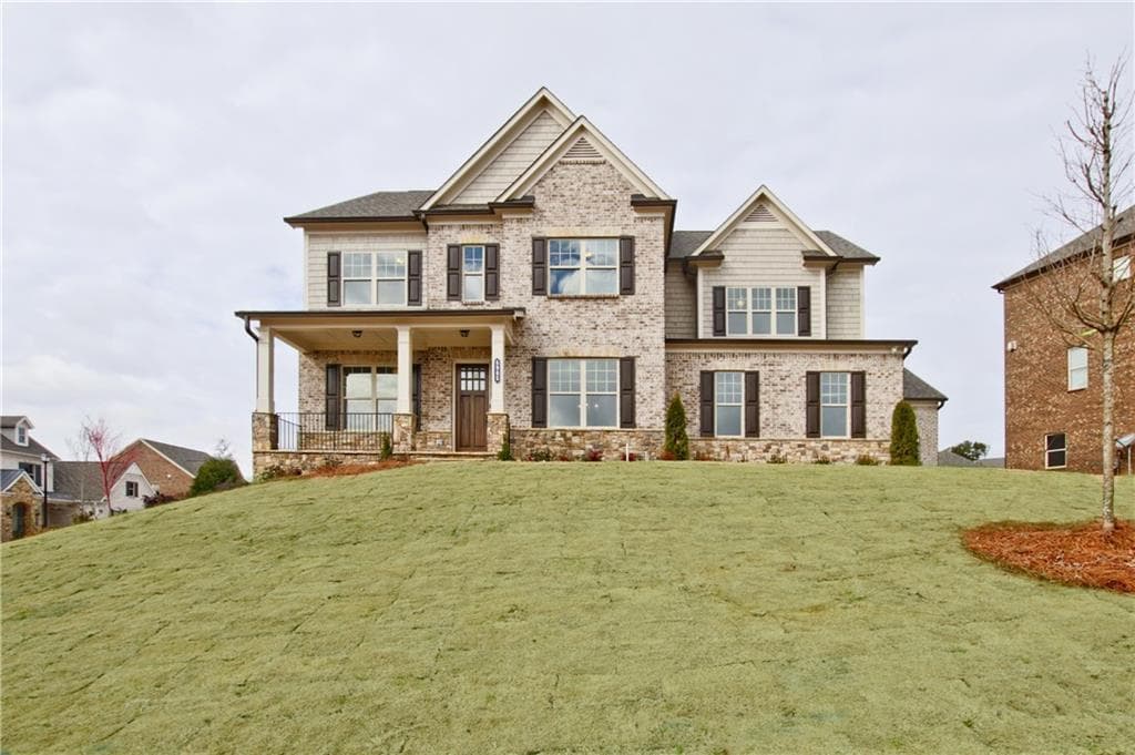 5 bedroom single family residence sold at 5905 Meyers Park, Suwanee, GA 30024