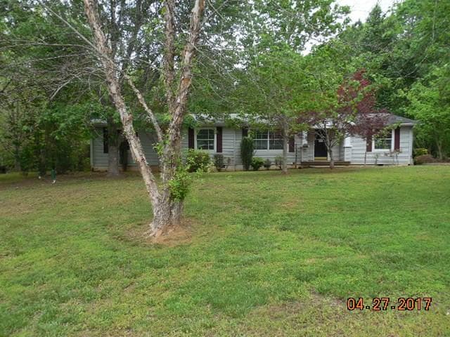 3 bedroom, 1,674 sq ft single family residence sold at 171 Carolyn Court, Acworth, GA 30101