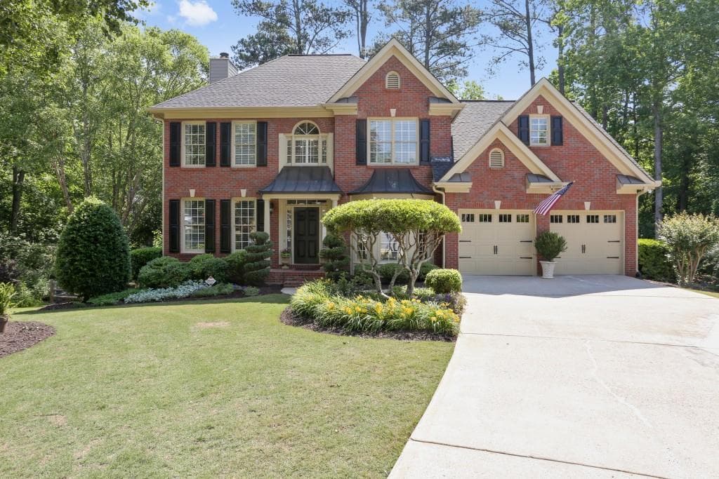 3915 Montglenn Court, Cumming, GA 30041 — most recent listing photo