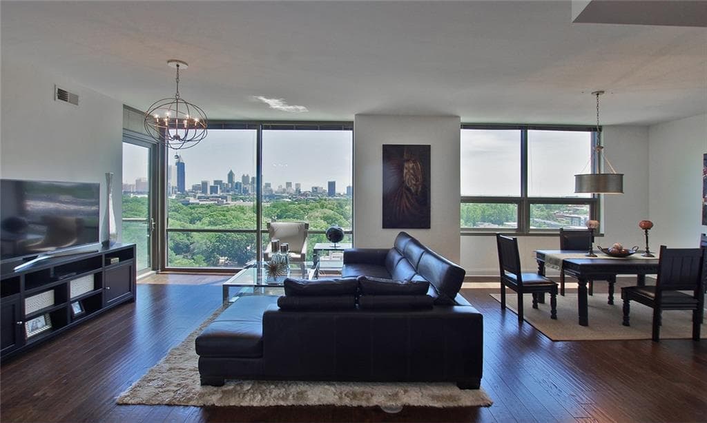 2 bedroom, 1,828 sq ft condominium sold at 270 17th Street 1503, Atlanta, GA 30363
