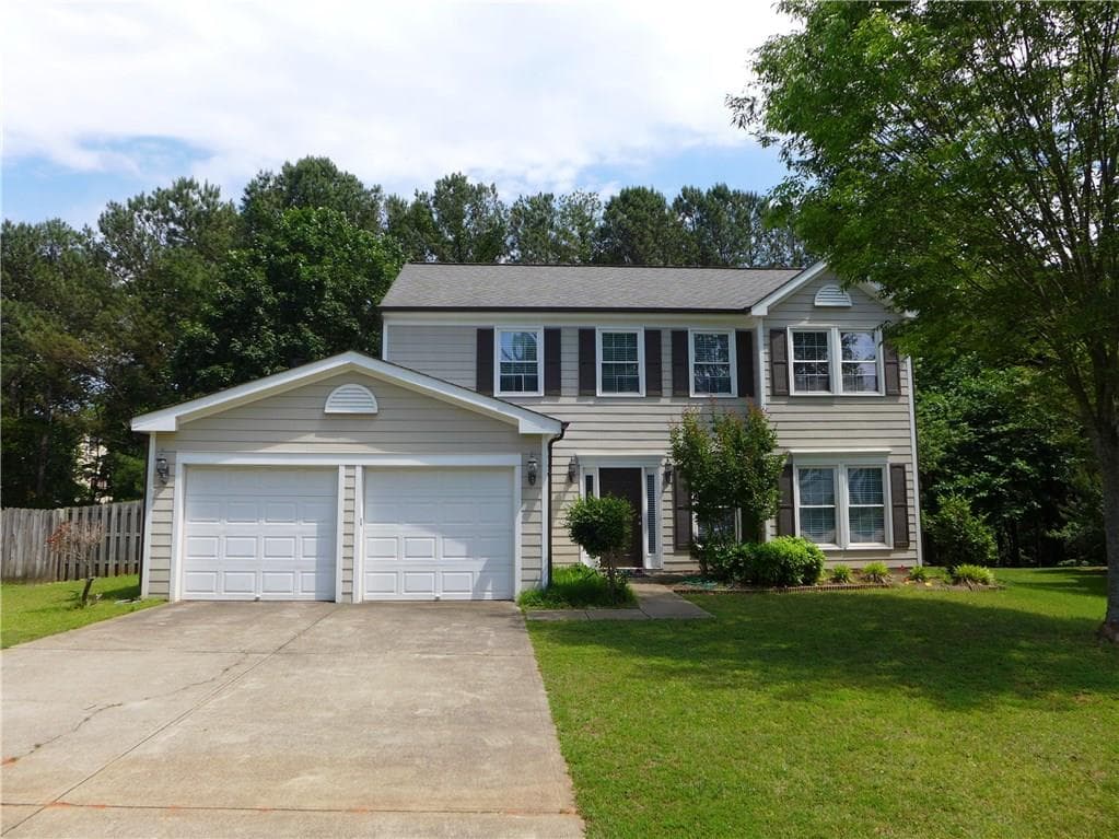 4 bedroom, 2,638 sq ft single family residence sold at 450 Mikasa Drive, Alpharetta, GA 30022