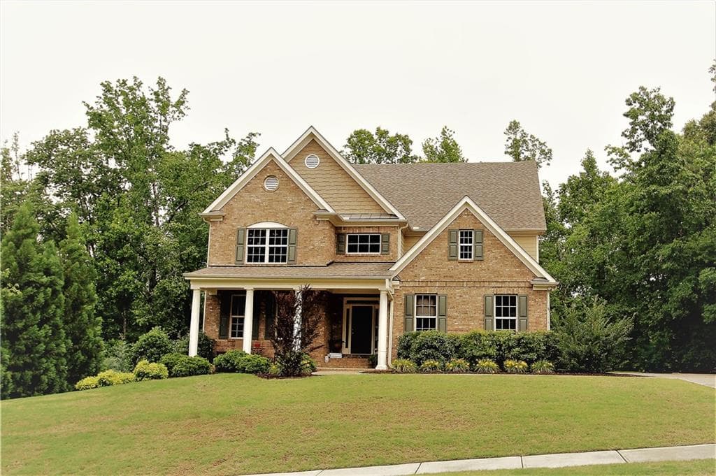 5 bedroom, 4,028 sq ft single family residence sold at 218 Heritage Town Parkway, Canton, GA 30115
