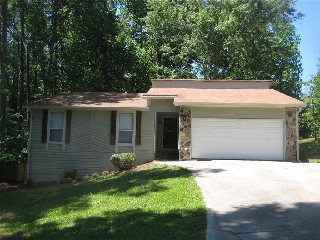 4985 Carole Place, Stone Mountain, GA 30087 — most recent listing photo