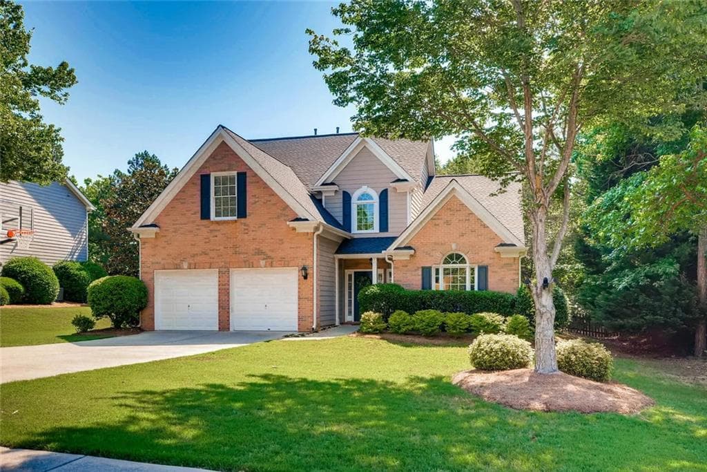4 bedroom, 2,440 sq ft single family residence sold at 2060 Brook Meadow Drive, Alpharetta, GA 30005