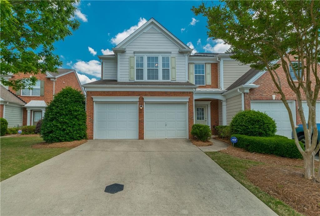 3 bedroom, 1,702 sq ft townhouse sold at 13233 Marrywood Court, Alpharetta, GA 30004