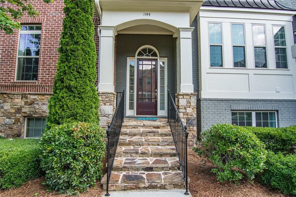 4 bedroom, 3,300 sq ft townhouse sold at 1144 Parktown Drive, Mableton, GA 30126