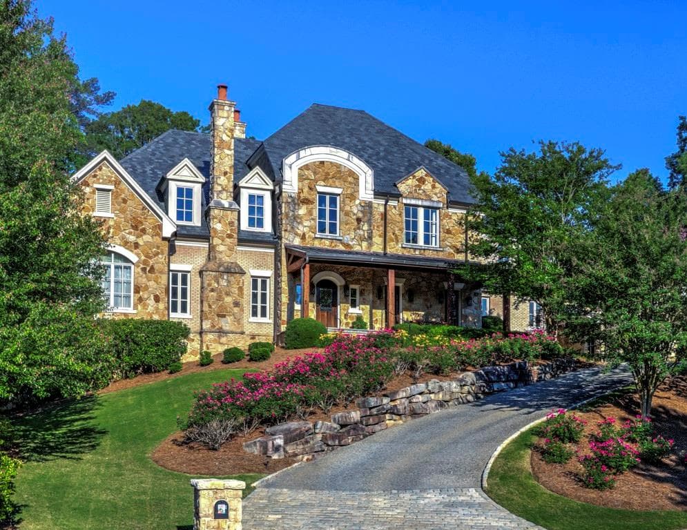 8 bedroom, 11,000 sq ft single family residence sold at 4231 Whitestone Place, Atlanta, GA 30327