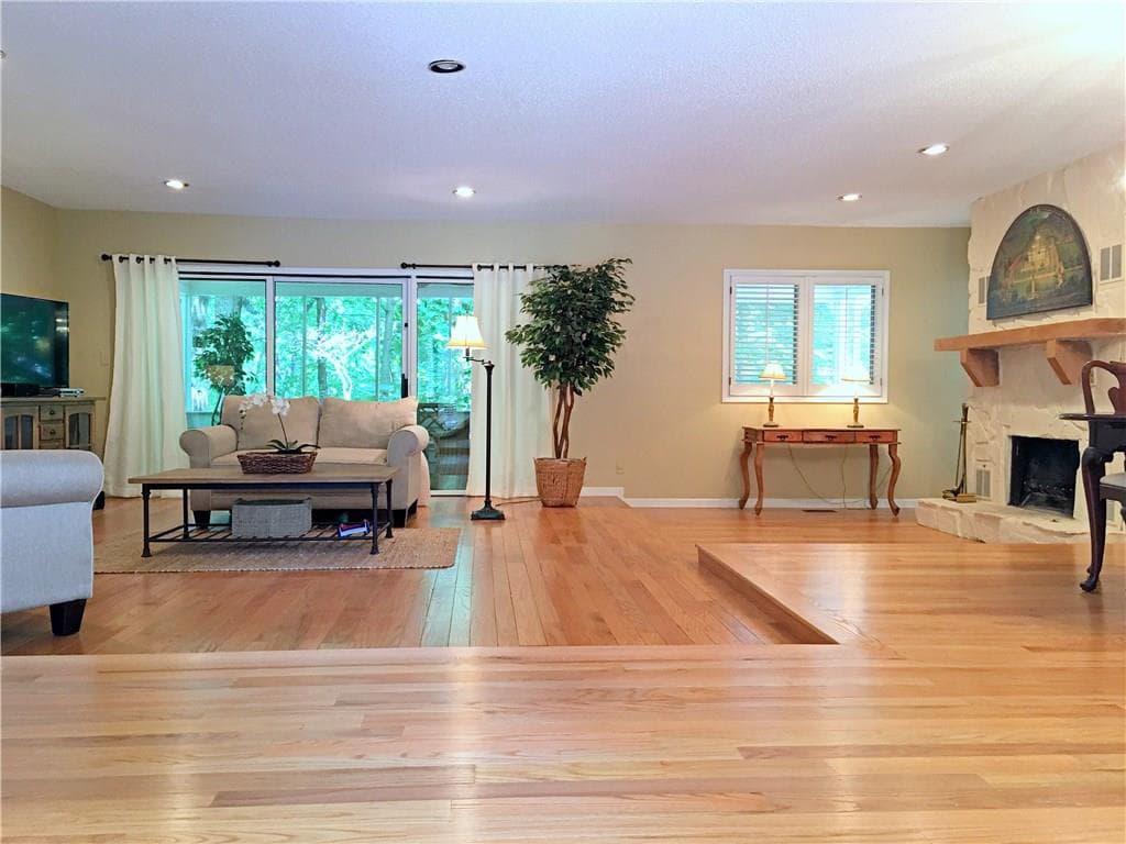 5 bedroom, 3,692 sq ft single family residence sold at 145 GRASSNUT Court, Roswell, GA 30076
