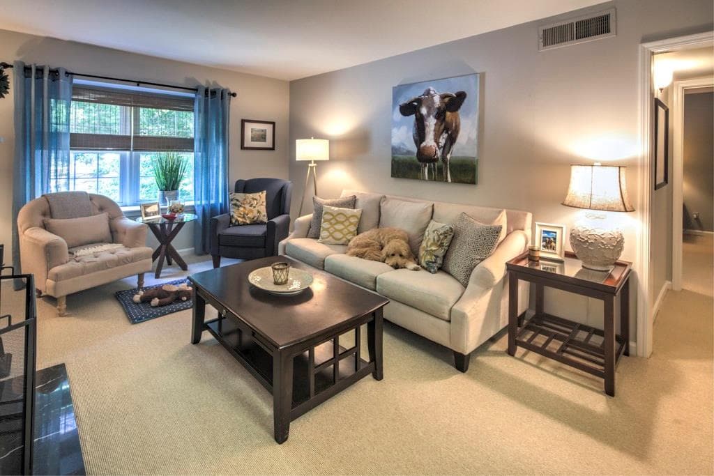 2 bedroom, 1,163 sq ft condominium sold at 5 Glenald Way, Atlanta, GA 30327