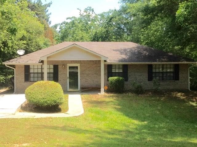894 Whitehall Drive, Lawrenceville, GA 30043 — most recent listing photo