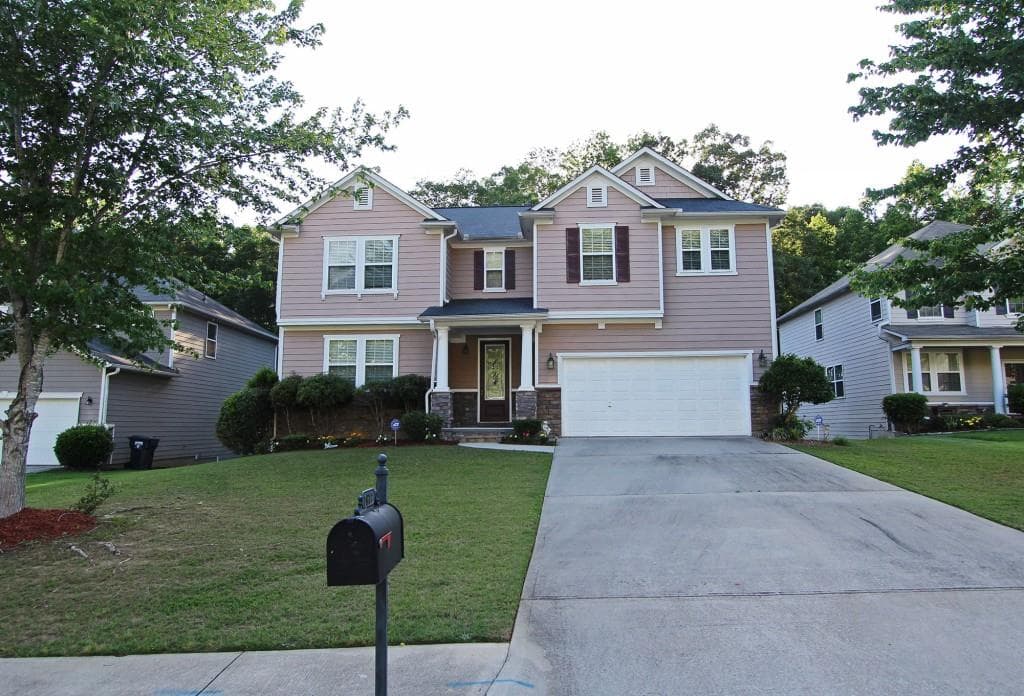 4 bedroom, 3,527 sq ft single family residence sold at 2877 Brookford Lane, Atlanta, GA 30331