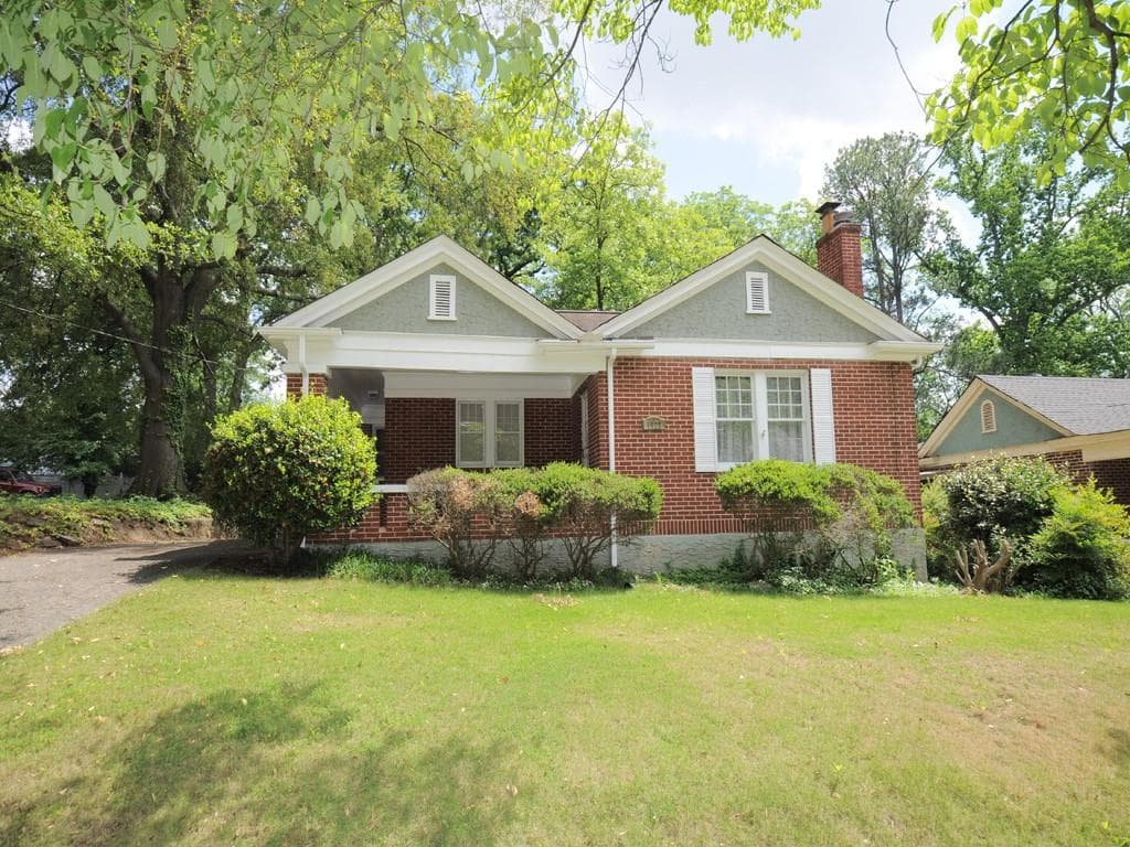 1922 Walker Avenue, College Park, GA 30337 — most recent listing photo