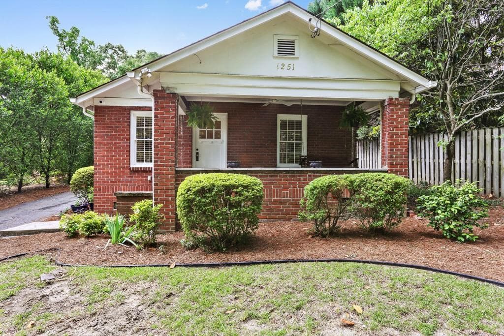 2 bedroom single family residence sold at 1251 Sylvan Circle, Brookhaven, GA 30319