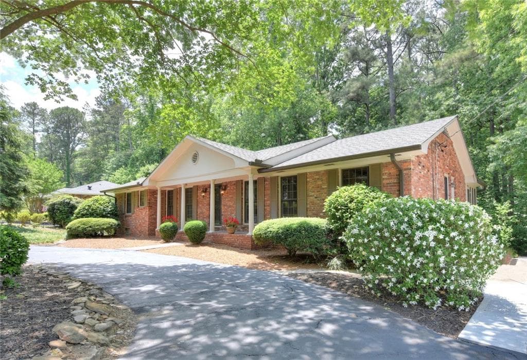 84 Rhodes Drive, Marietta, GA 30068 — most recent listing photo
