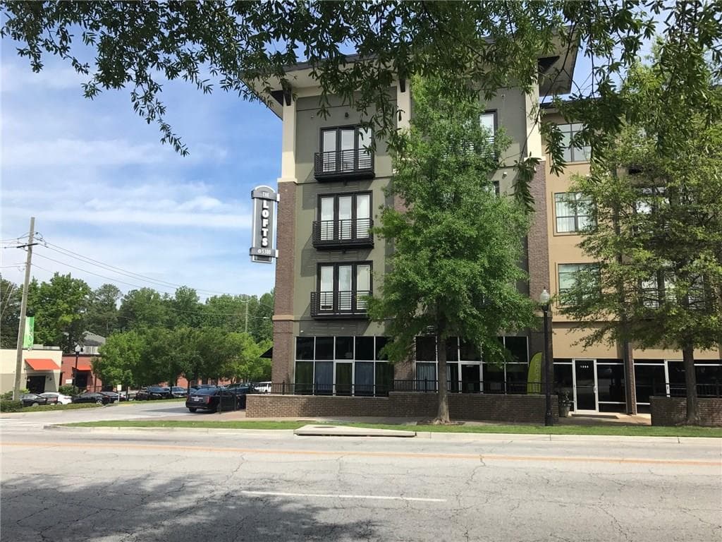 5300 Peachtree Road 2303, Atlanta, GA 30341 — most recent listing photo