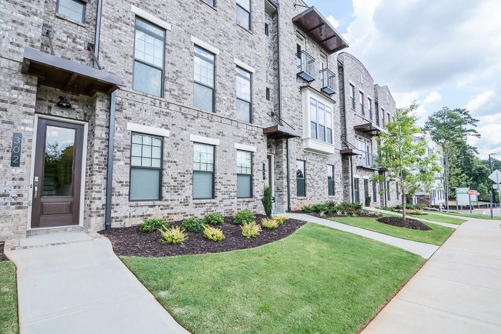 715 Boynton Lane 26, Decatur, GA 30030 — most recent listing photo