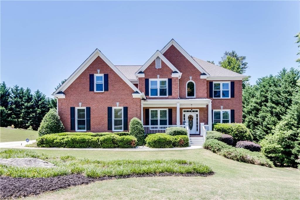 4 bedroom, 3,444 sq ft single family residence sold at 1985 Marina Way, Buford, GA 30518