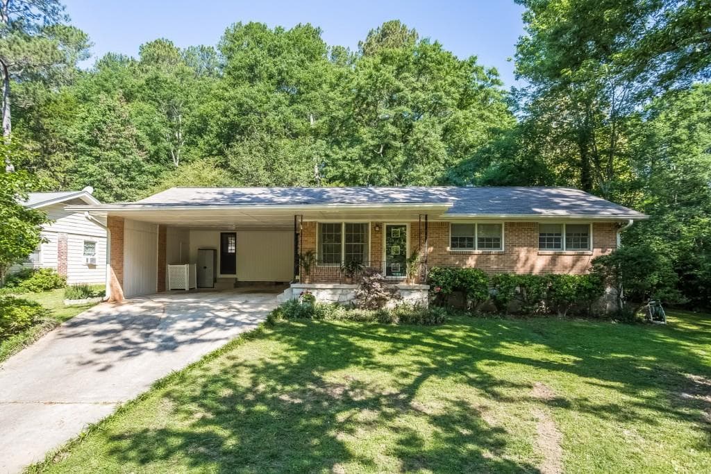2904 Concord Drive, Decatur, GA 30033 — most recent listing photo