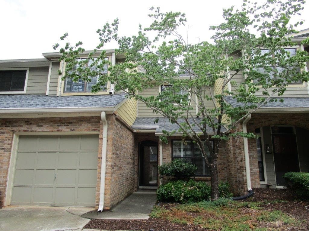 3 bedroom, 2,217 sq ft townhouse sold at 639 Granby Hill Place 639, Alpharetta, GA 30022