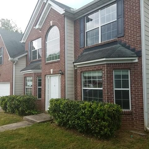 4 bedroom, 3,268 sq ft single family residence sold at 2936 Chilhowee Drive, Atlanta, GA 30331