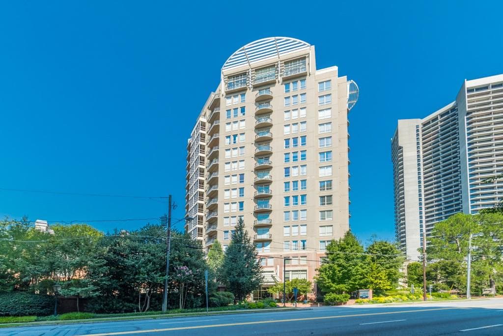 2626 NW Peachtree Road 1602, Atlanta, GA 30305 — most recent listing photo