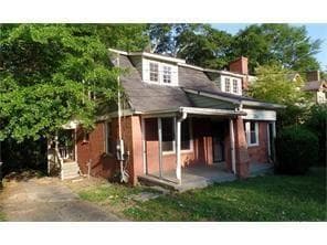 5 bedroom, 2,323 sq ft single family residence sold at 224 Wellington Street, Atlanta, GA 30314