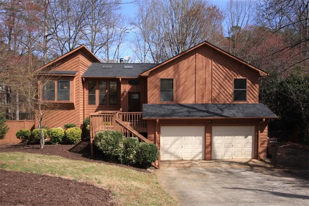 4075 Maxanne Drive, Kennesaw, GA 30144 — most recent listing photo