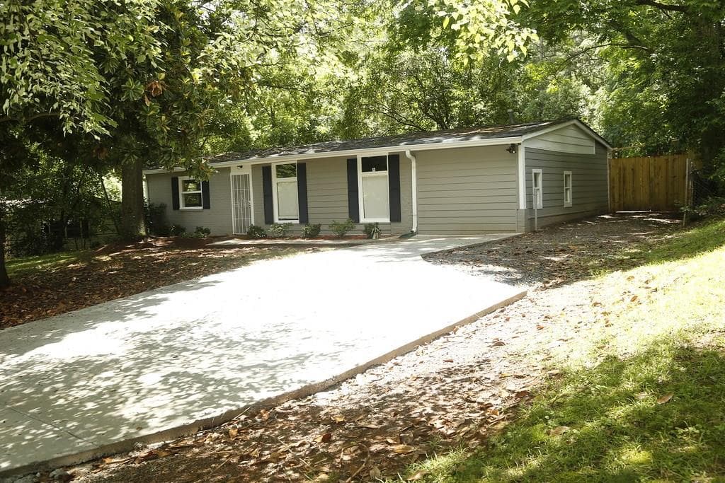 3 bedroom, 1,000 sq ft single family residence sold at 4245 Canby Lane, Decatur, GA 30035