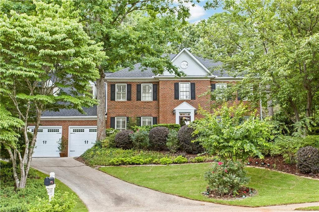 5 bedroom, 3,291 sq ft single family residence sold at 5614 Brookstone Drive, Acworth, GA 30101