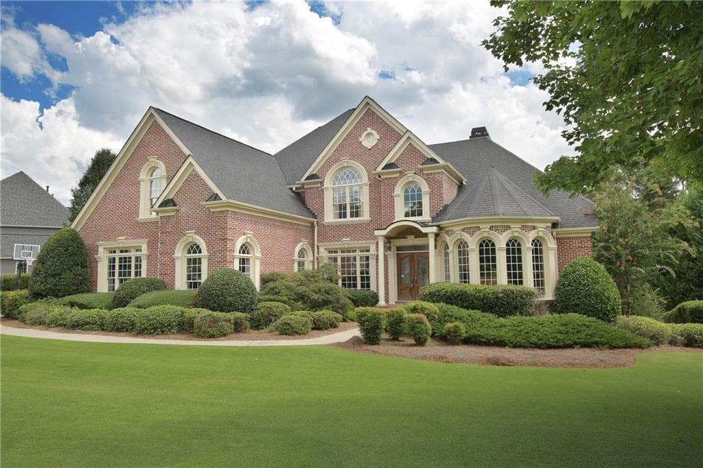 6 bedroom, 6,972 sq ft single family residence sold at 2025 Gold Leaf Parkway, Canton, GA 30114