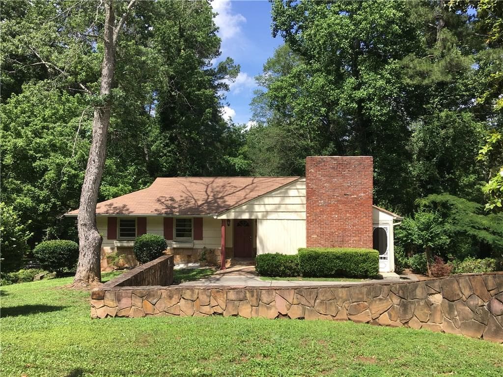 633 Clairmont Circle, Decatur, GA 30033 — most recent listing photo