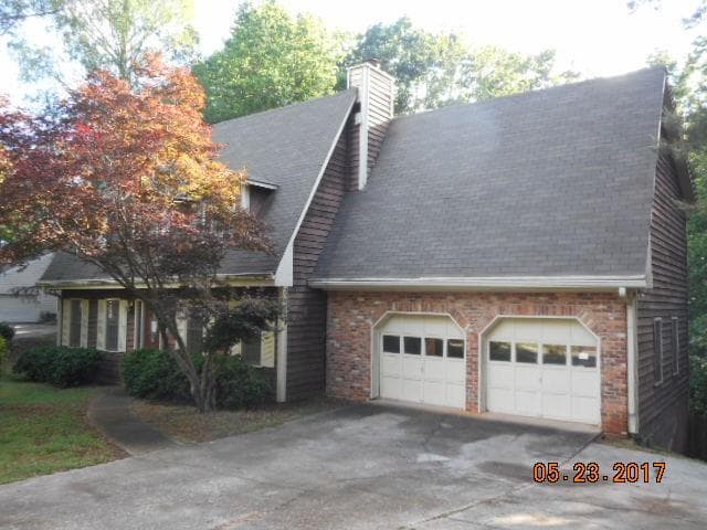 1950 Branch Valley Drive, Roswell, GA 30076 — most recent listing photo