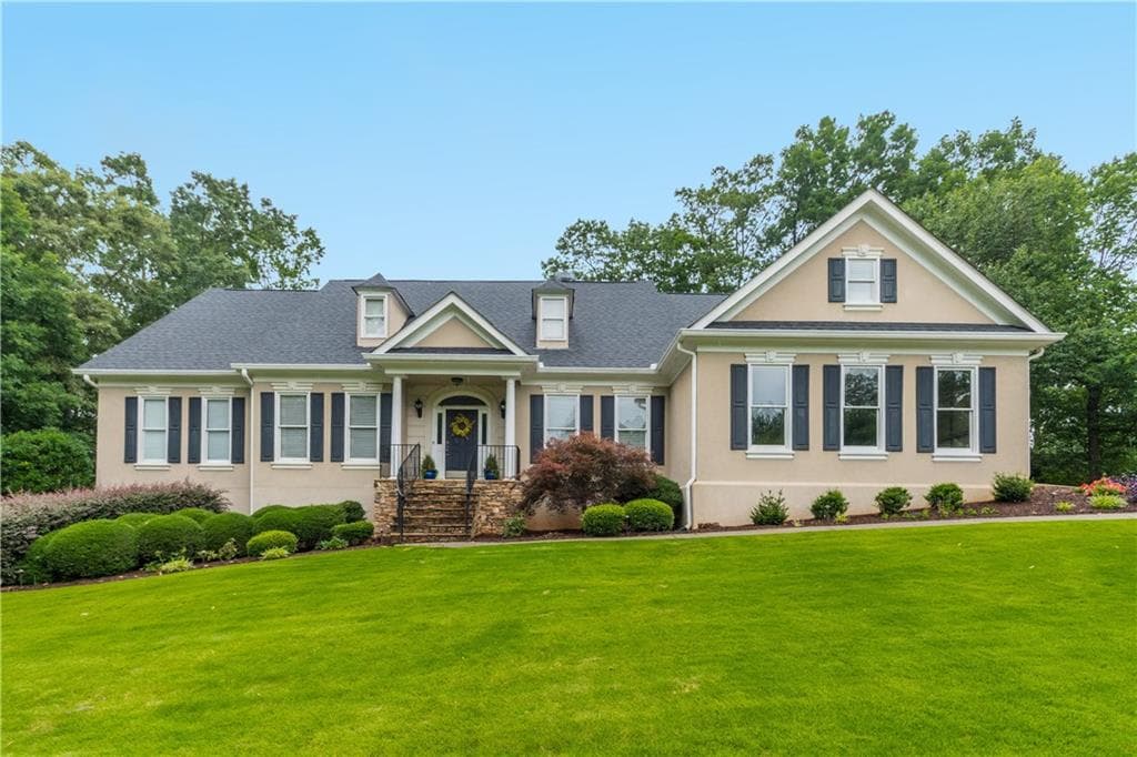 4 bedroom, 3,417 sq ft single family residence sold at 4406 Oxburgh Park, Flowery Branch, GA 30542