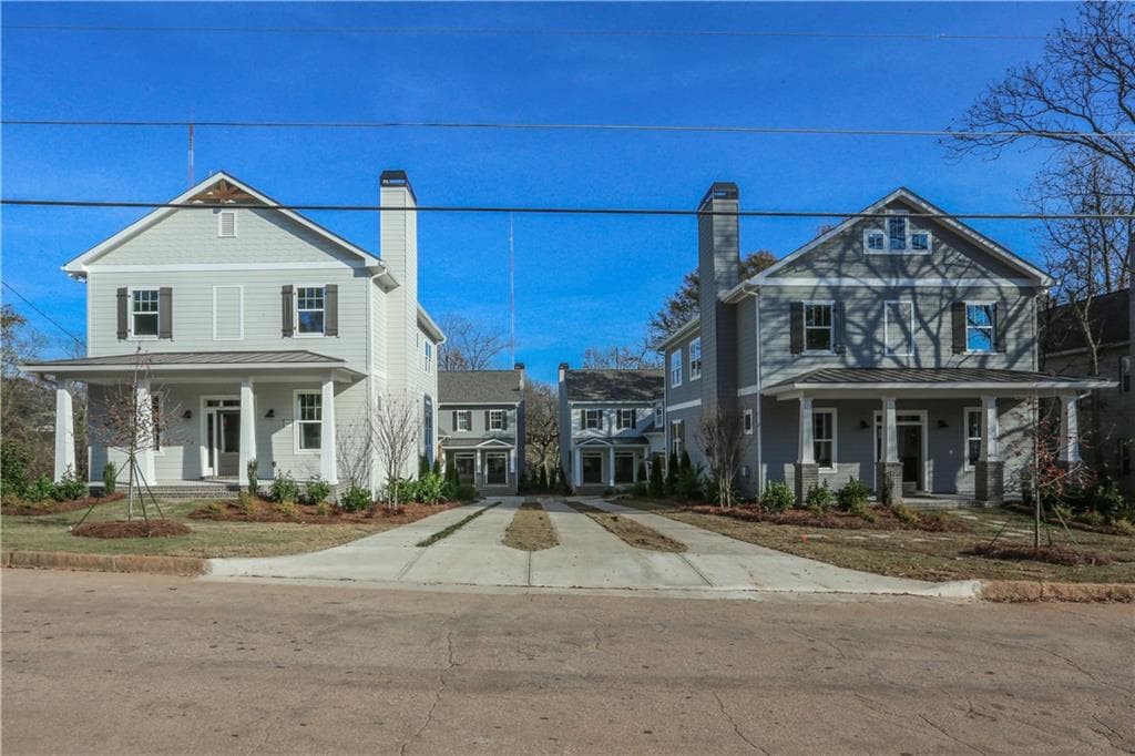 4 bedroom, 2,694 sq ft single family residence sold at 99A Hutchinson Street, Atlanta, GA 30307
