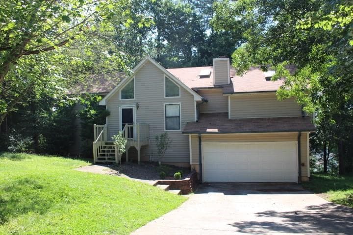 5631 Deerfield Place, Kennesaw, GA 30144 — most recent listing photo