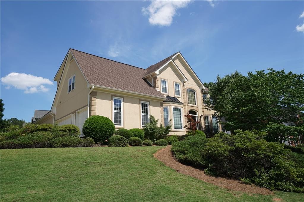 10585 Kingsmark Trail, Alpharetta, GA 30022 — most recent listing photo
