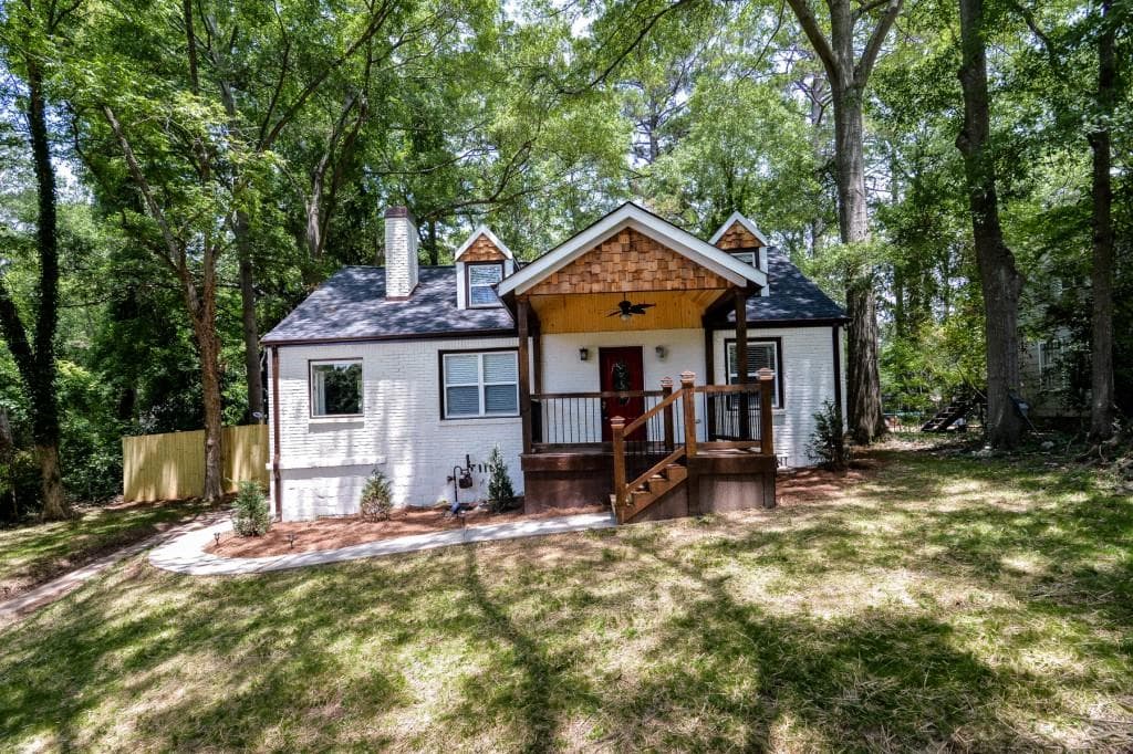 3 bedroom, 1,835 sq ft single family residence sold at 1585 Ocala Avenue, Atlanta, GA 30311