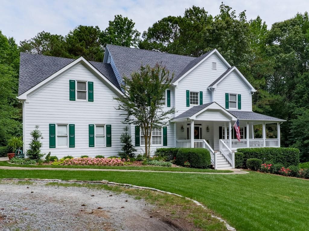 6 bedroom, 4,921 sq ft single family residence sold at 1109 Wiley Bridge Road, Woodstock, GA 30188