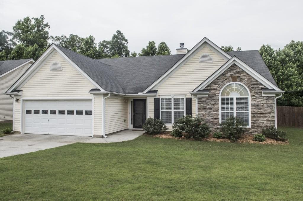 3 bedroom, 1,866 sq ft single family residence sold at 2621 Kylay Lane, Buford, GA 30519