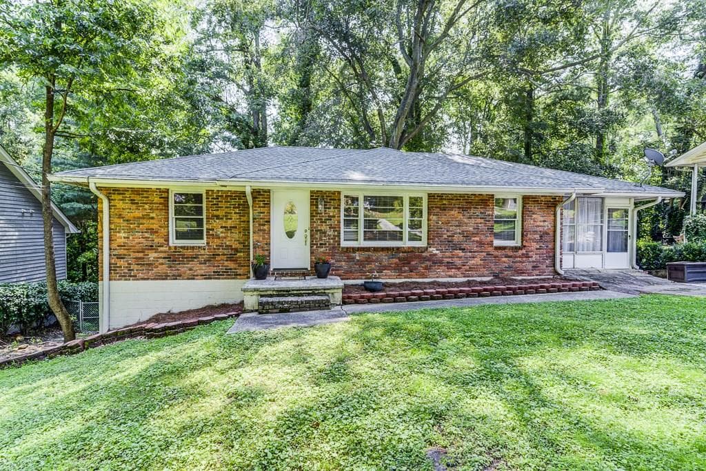 1874 Fairway Circle, Brookhaven, GA 30319 — most recent listing photo